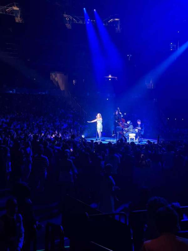 Kia Center, section: 106, row: 6, seat: 1