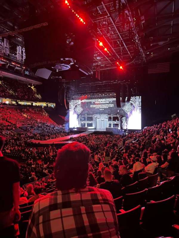 Scotiabank Arena, section: 122, row: 17, seat: 10