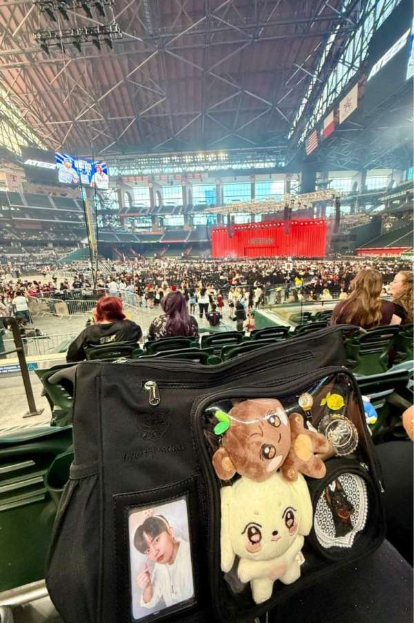 Globe Life Field, section: 21, row: 6, seat: 2