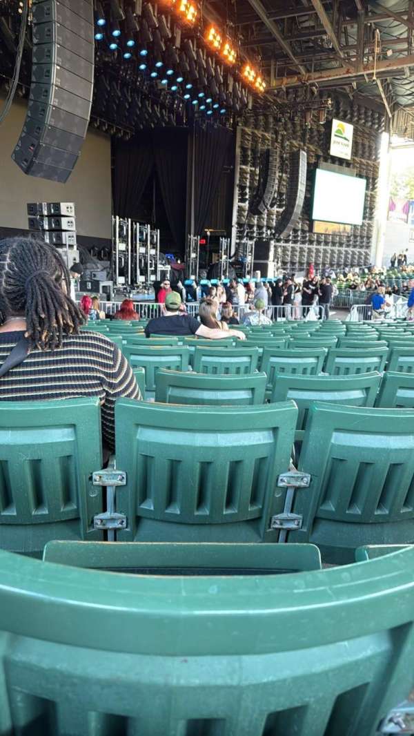 Pine Knob Music Theatre, section: LT3, row: O, seat: 25