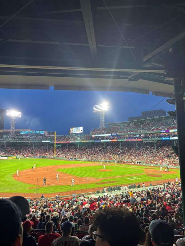 Fenway Park, section: Grandstand 29, row: 8, seat: 6