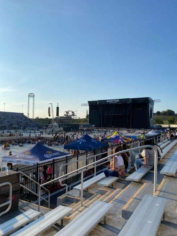Hershey Park Stadium, section: 31, row: EE, seat: 7