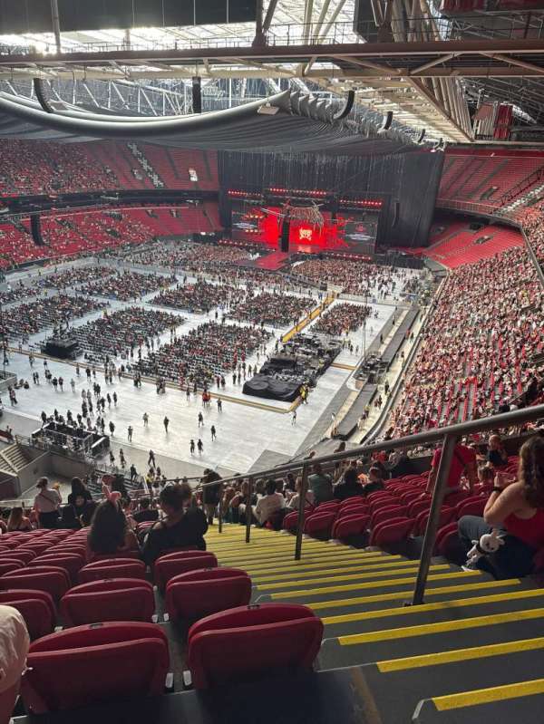 Johan Cruijff ArenA, section: 425, row: 22, seat: 116