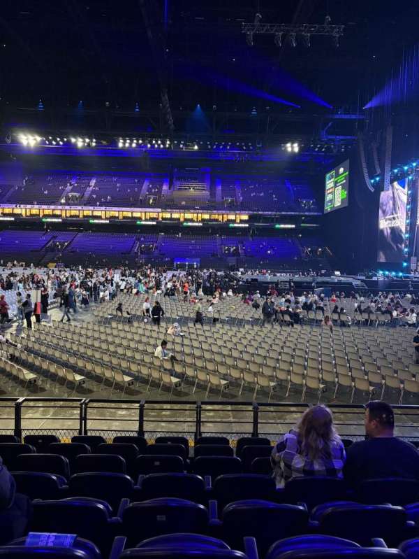 Paris La Défense Arena, section: 116, row: 12, seat: 8