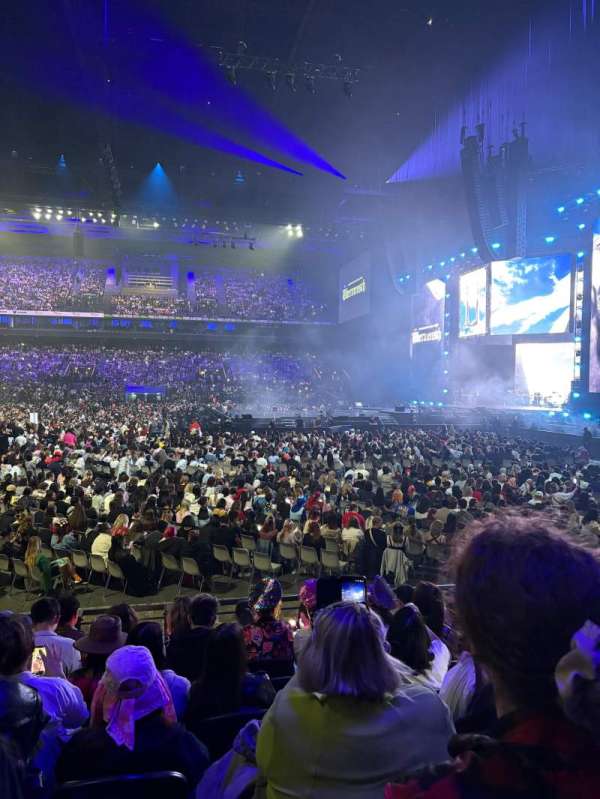 Paris La Défense Arena, section: 116, row: 12, seat: 8