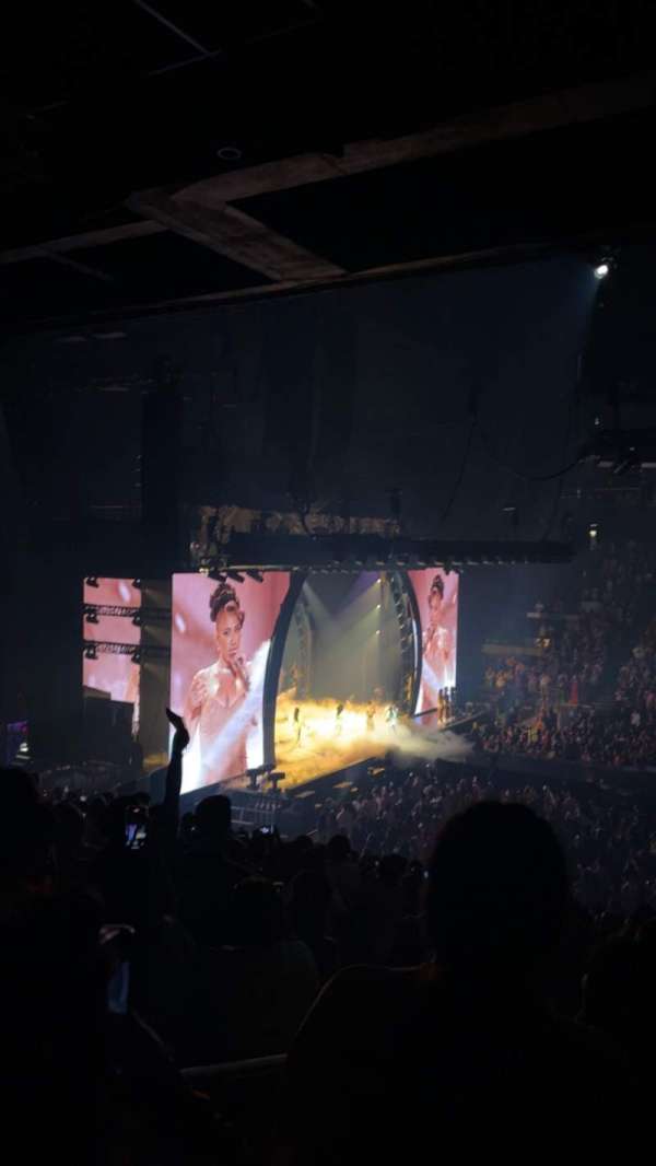 CFG Bank Arena, section: 122, row: Y, seat: 19
