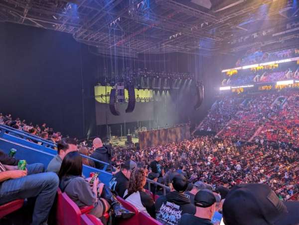 Centre Bell, section: 123, row: R, seat: 6