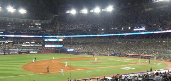 Rogers Centre, section: 133, row: 33, seat: 9