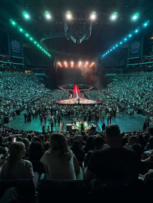 Desert Diamond Arena, section: 117, row: S, seat: 9