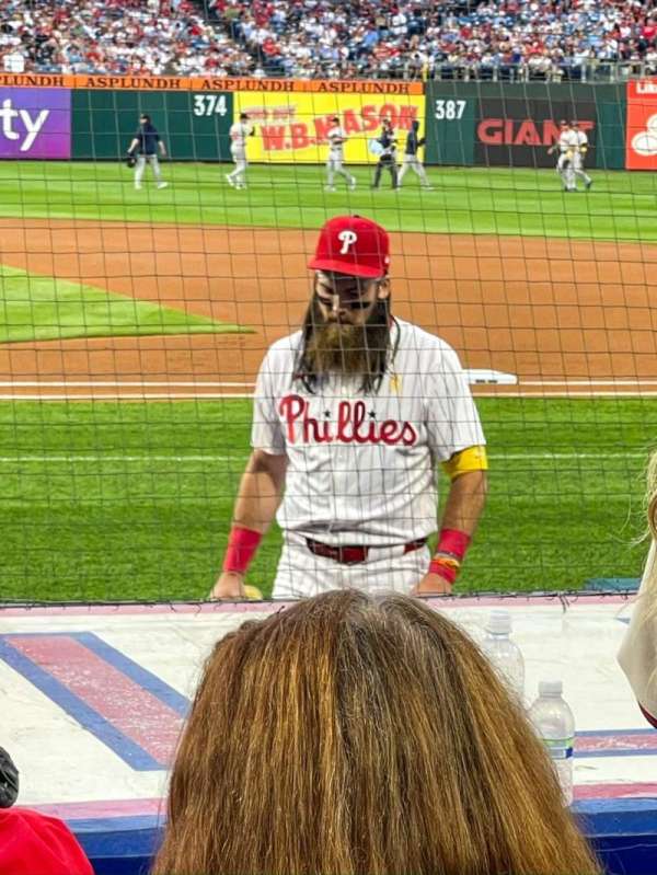Citizens Bank Park, section: 117, row: 5, seat: 1