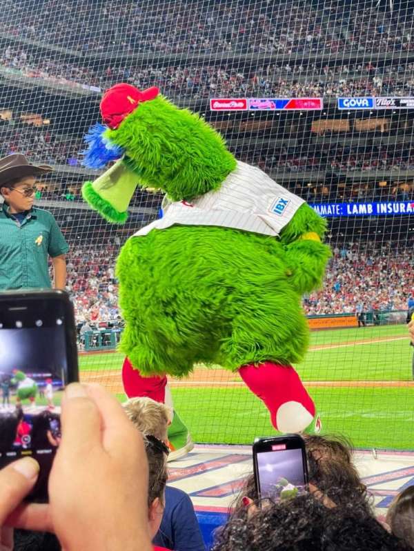 Citizens Bank Park, section: 117, row: 5, seat: 1