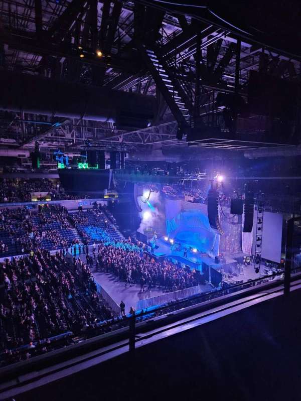 DCU Center, section: 333, row: B, seat: 5