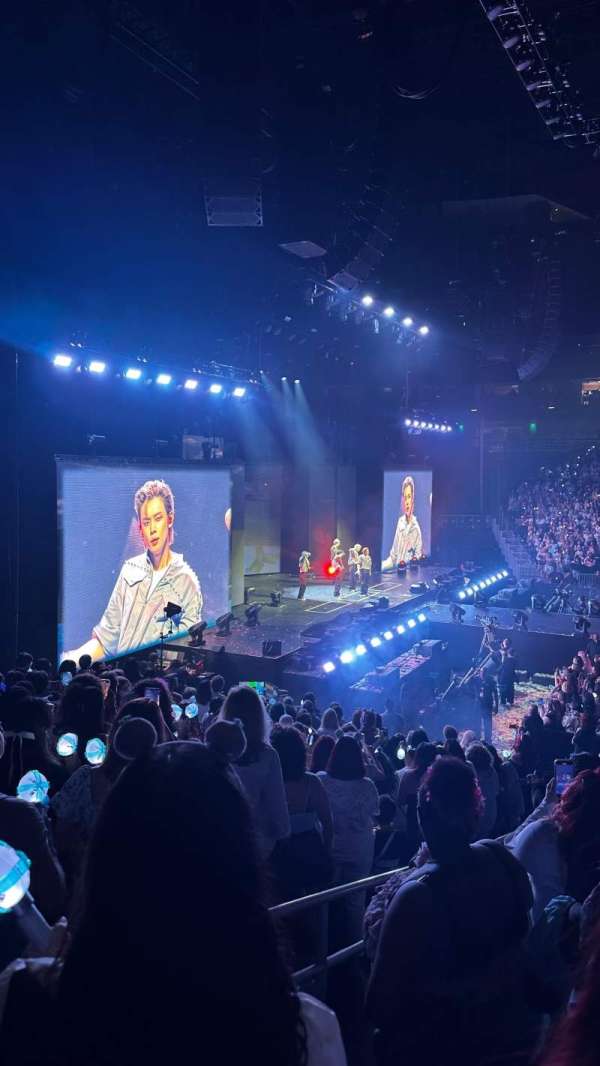 State Farm Arena, section: 120, row: Q, seat: 17