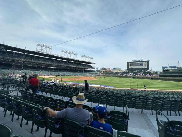 Wrigley Field, section: 129, row: 3, seat: 10