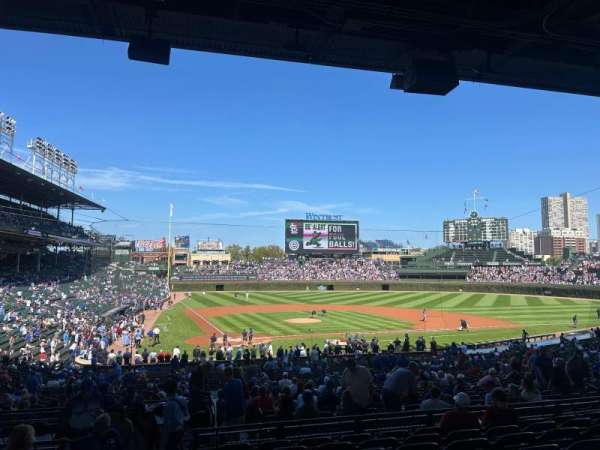 Wrigley Field, section: 221, row: 8, seat: 1