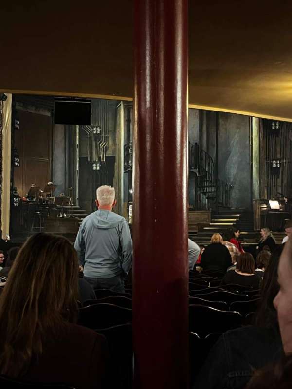 Lyric Theatre, West End, section: Stalls, row: T, seat: 7