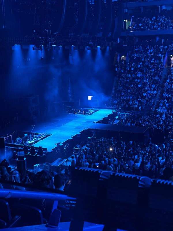 Centre Bell, section: 102, row: U, seat: 1