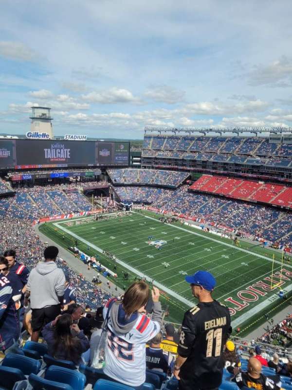 Gillette Stadium, section: 324, row: 20, seat: 17