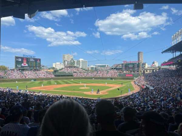 Wrigley Field, section: 216, row: 8, seat: 5