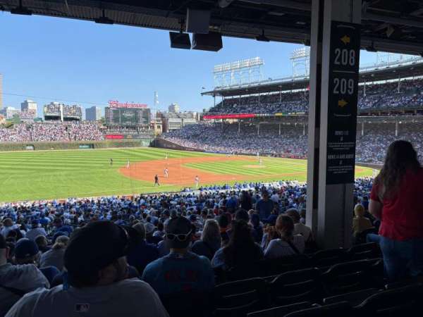 Wrigley Field, section: 208, row: 11, seat: 15