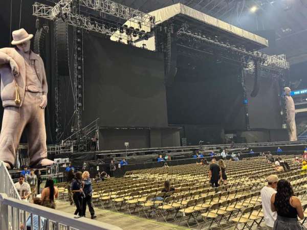 Alamodome, section: 114, row: AA, seat: 8