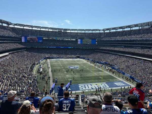 MetLife Stadium, section: 203b, row: 7, seat: 15