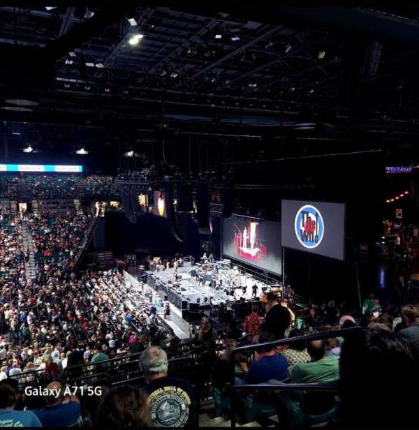 MGM Grand Garden Arena, section: 226, row: H, seat: 3