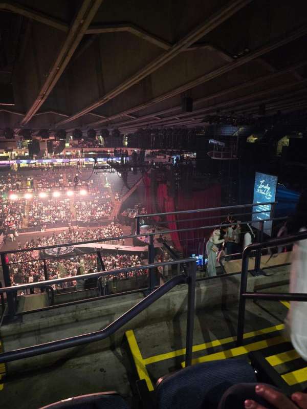 Oakland Arena, section: 232, row: 11, seat: 2