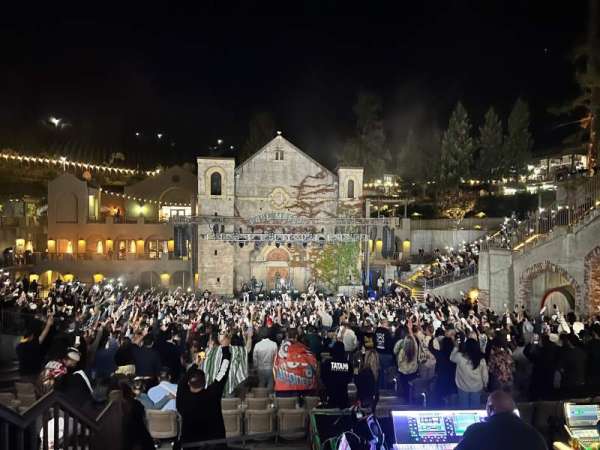 Mountain Winery, section: BL, row: F, seat: 13