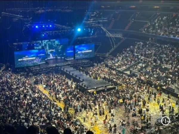 Capital One Arena, section: 405, row: H, seat: 13
