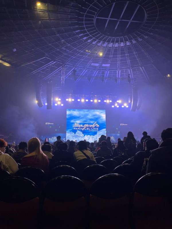 Kia Forum, section: 1, row: 1, seat: 5