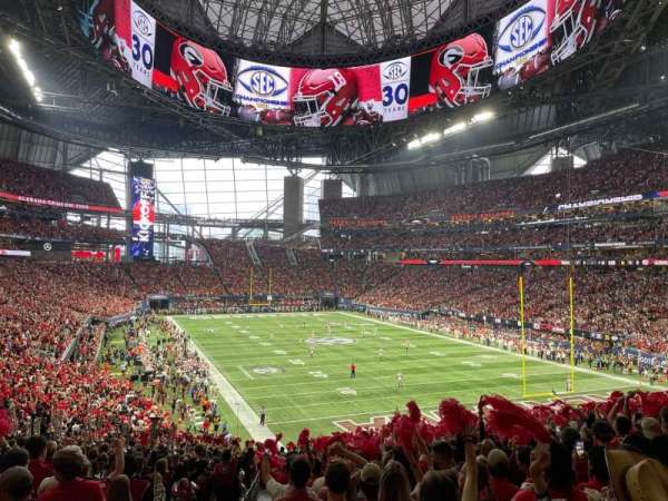 Mercedes-Benz Stadium, section: 121, row: 38, seat: 25
