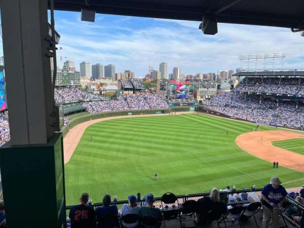 Wrigley Field, section: 404L, row: 3, seat: 14