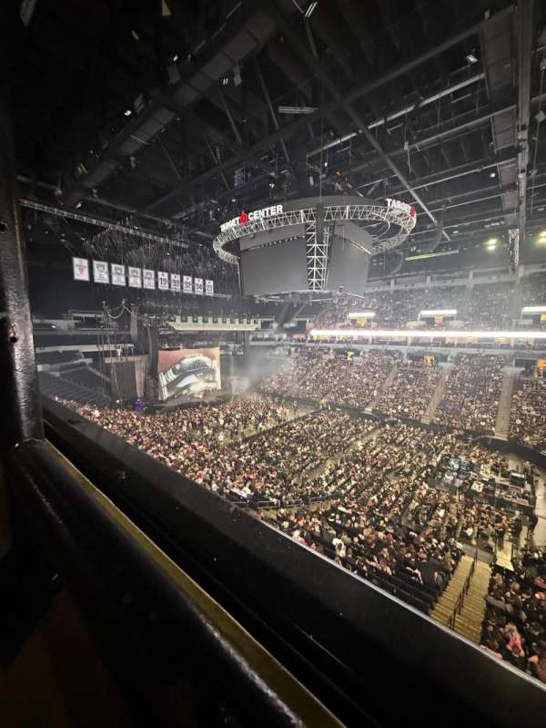 Target Center, section: 208, seat: 14