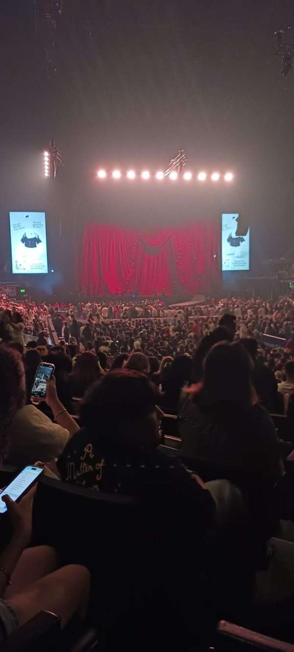 Crypto.com Arena, section: 108, row: 11, seat: 1