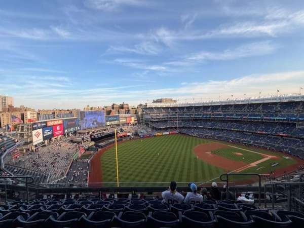 Yankee Stadium, section: 431A, row: 7, seat: 7