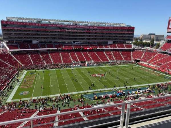 Levi's Stadium, section: 317, row: 2, seat: 21