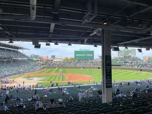 Wrigley Field, section: 223, row: 15, seat: 20