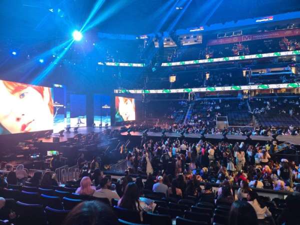 Capital One Arena, section: 121, row: L, seat: 10