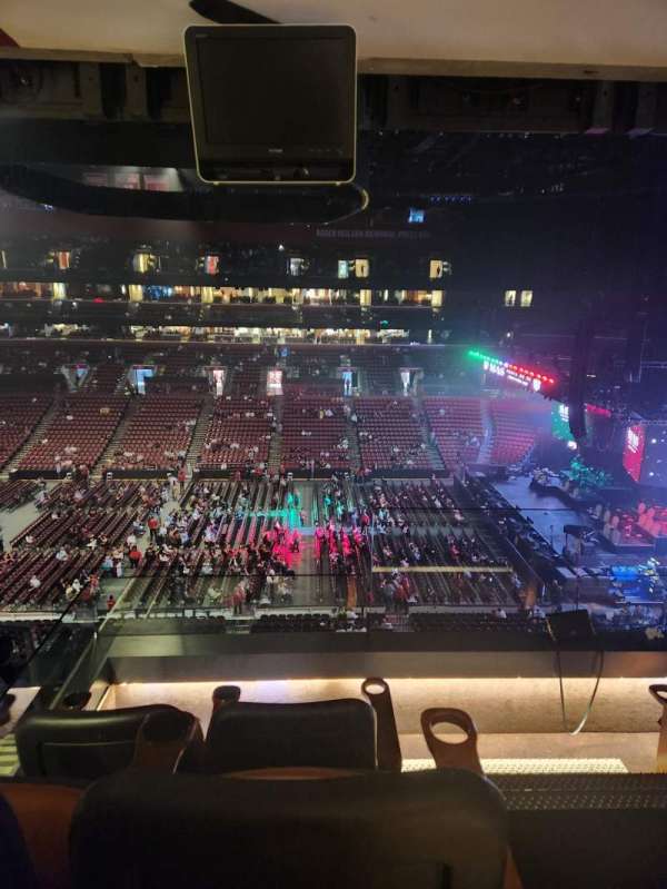 Amerant Bank Arena, section: Club Suite 35B, row: BSTL, seat: 2