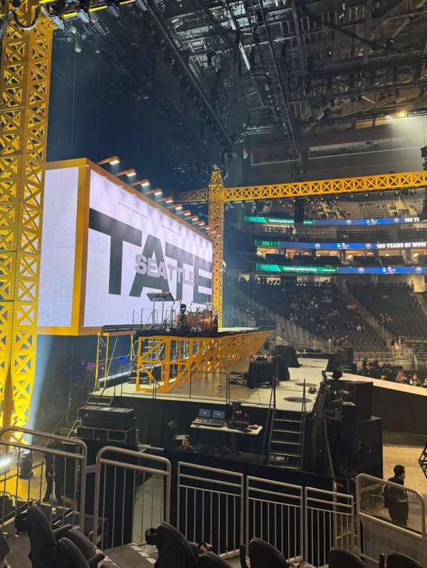 Climate Pledge Arena, section: 04, row: J, seat: 6