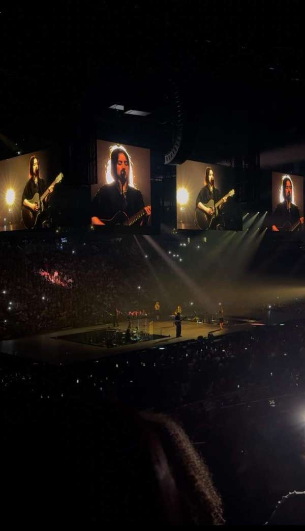 Climate Pledge Arena, section: 17, row: V, seat: 8