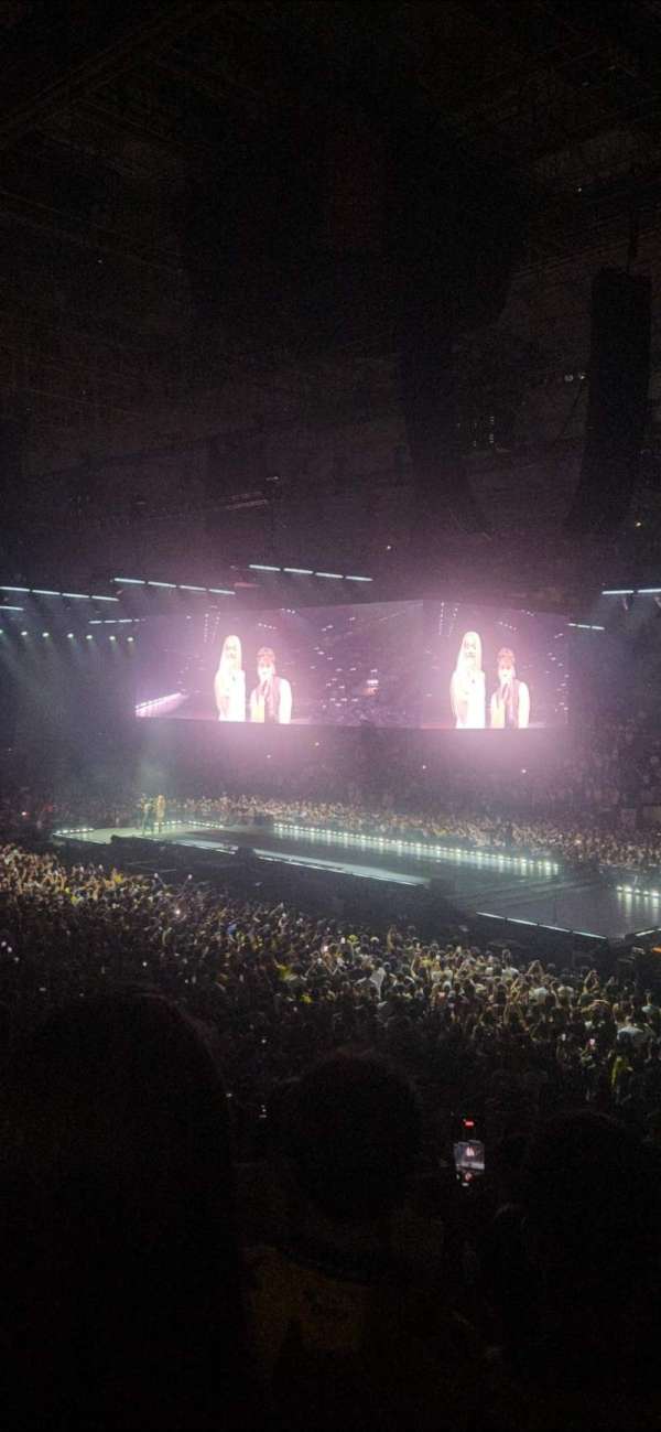 Palau Sant Jordi, section: 118, row: 18