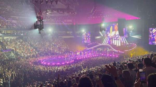 American Airlines Center, section: 108, row: W, seat: 6