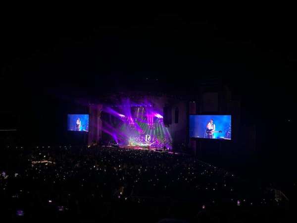 Jones Beach Theater, section: 202, row: DD, seat: 6