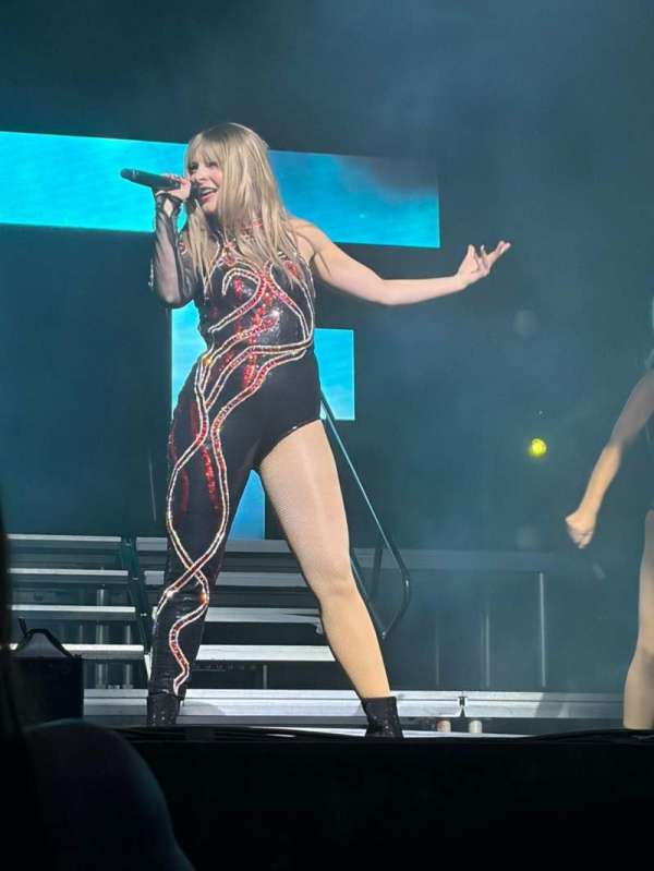 Motorpoint Arena Nottingham, section: B, row: A, seat: 29