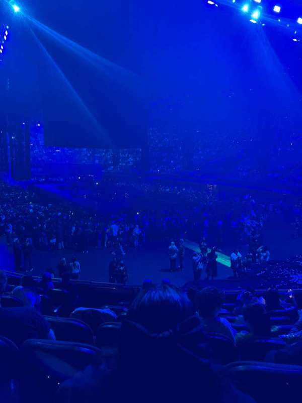 Kia Forum, section: 134, row: 8, seat: 3