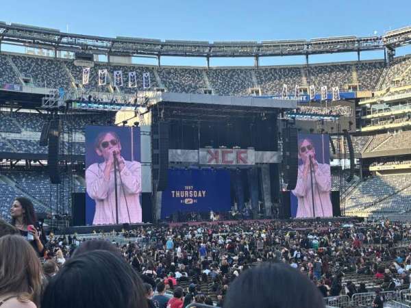 MetLife Stadium, section: 134, row: 10, seat: 12