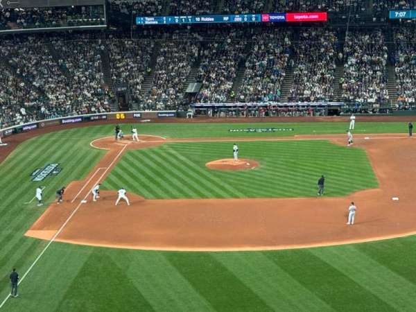 T-Mobile Park, section: 308, row: 1, seat: 18