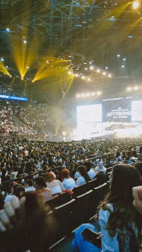 Accor Arena, section: Gradin E, row: 22, seat: 11